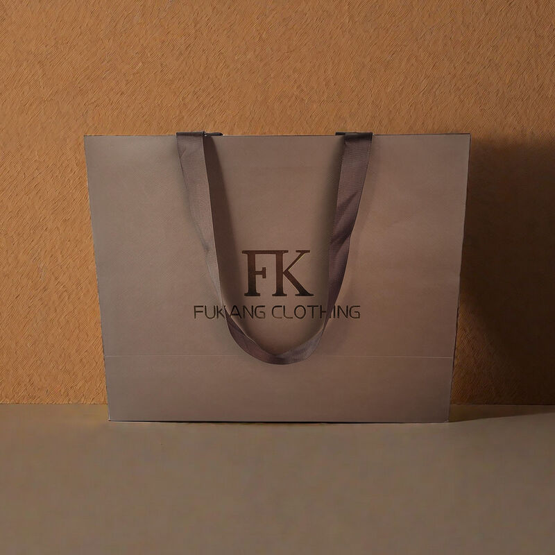 Custom Cloth Black for Small Business Your Own logo Print Paper Gift Bag Branded Luxury Shopping Bags with Logos